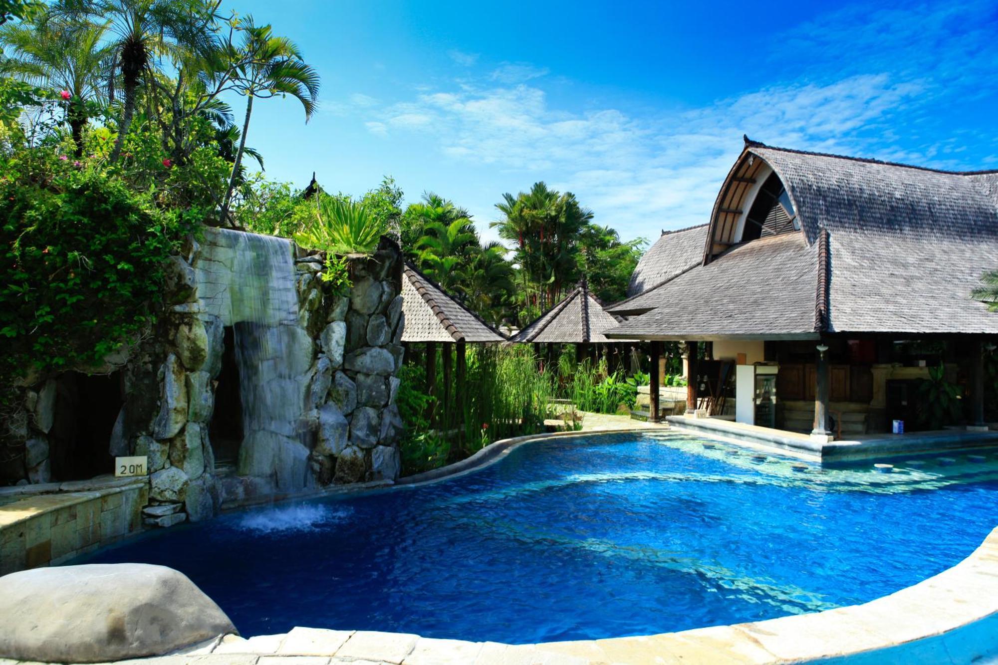 Hotel Vila Lumbung Seminyak  Exterior photo